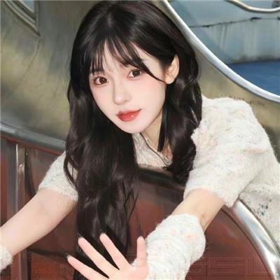 电影《我们的错误》海报